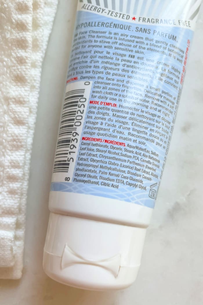 First Aid Beauty Face Cleanser ingredients