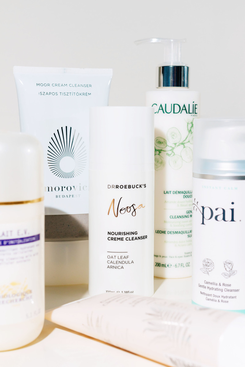 How to use cleansing cream or cleansing milk