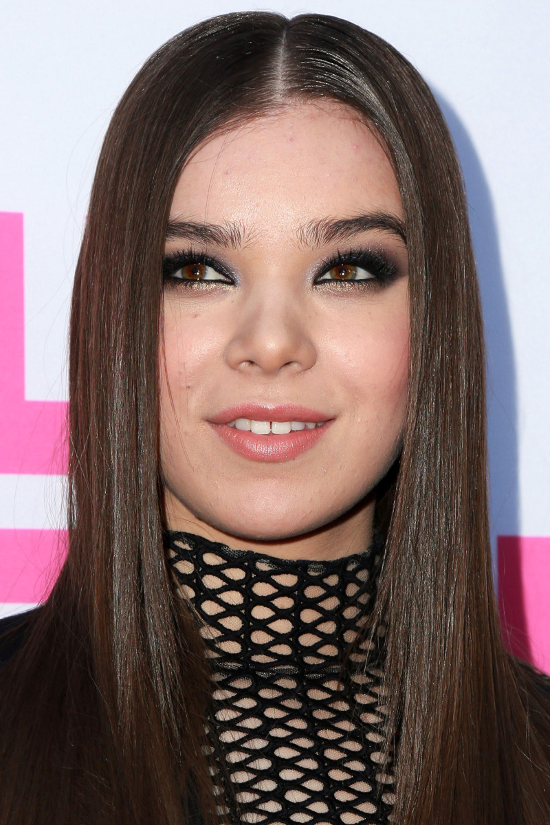 Hailee Steinfeld Barely Lethal Los Angeles premiere 2015