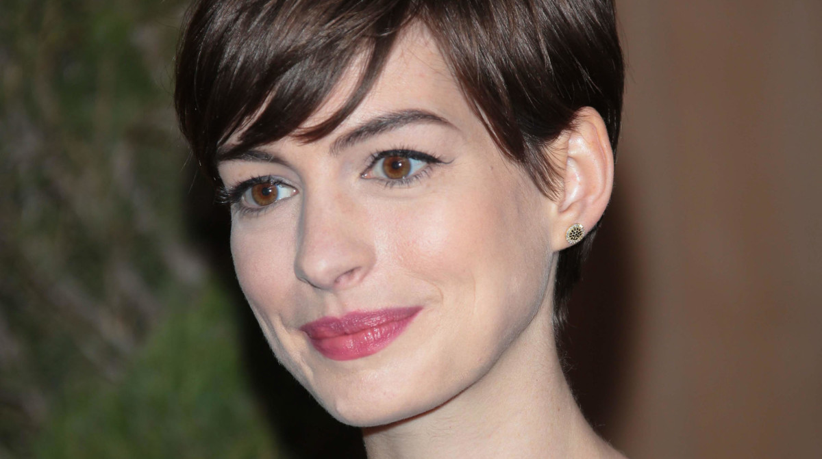 Best Short Haircuts for Thick Hair Women 2013