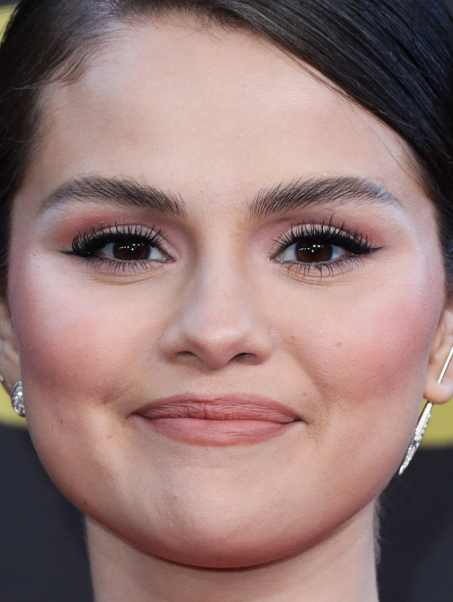 Selena Gomez at the 2022 Critics' Choice Awards close-up