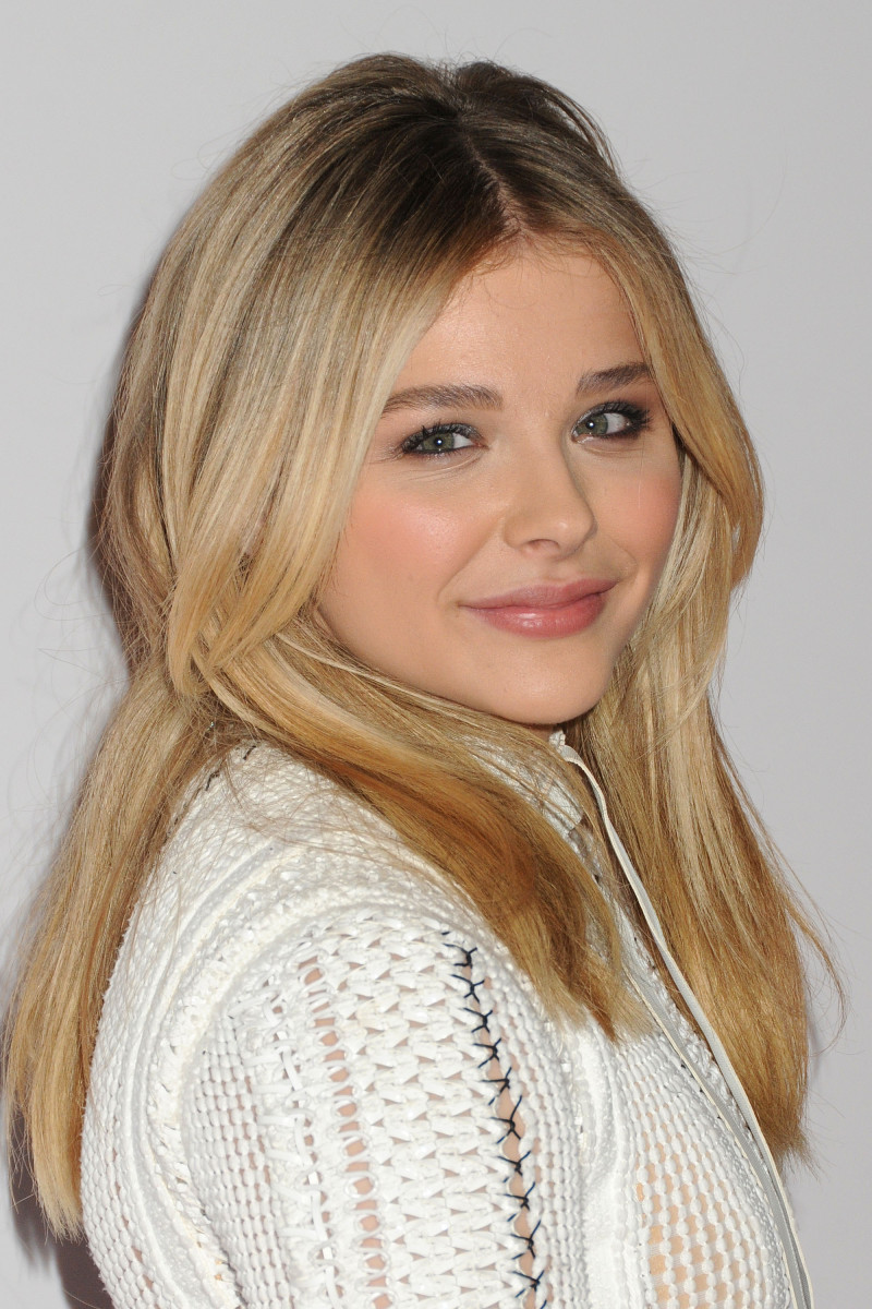 Chloe Grace Moretz at the 2015 People's Choice Awards