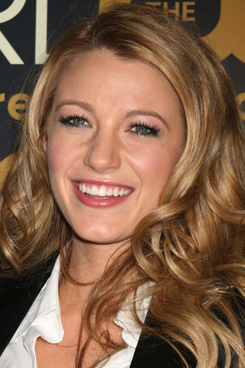Blake Lively Gossip Girl premiere party 2007