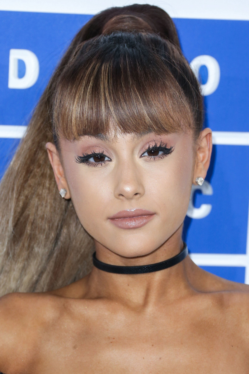 Ariana Grande MTV Video Music Awards 2016